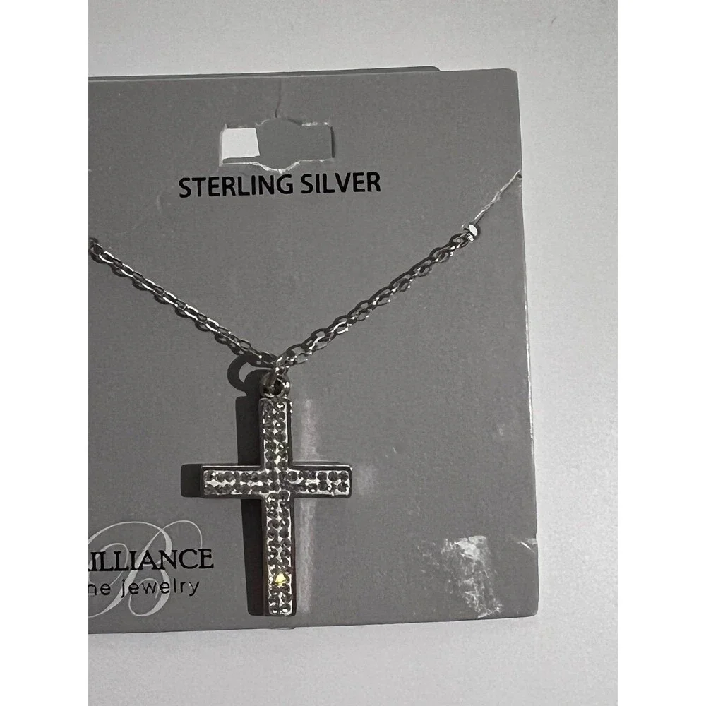 Cross pendant Necklace 925 Sterling Silver crystal details very sparkly new